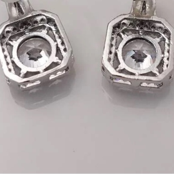 Swarovski Elements Crystal Square Earrings - Picture 4 of 7